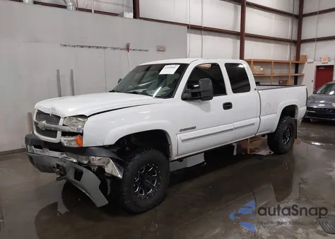 2003 Chevrolet Silverado 2500Hd Ls from USA, damaged, VIN 1GCHK29U13E213464